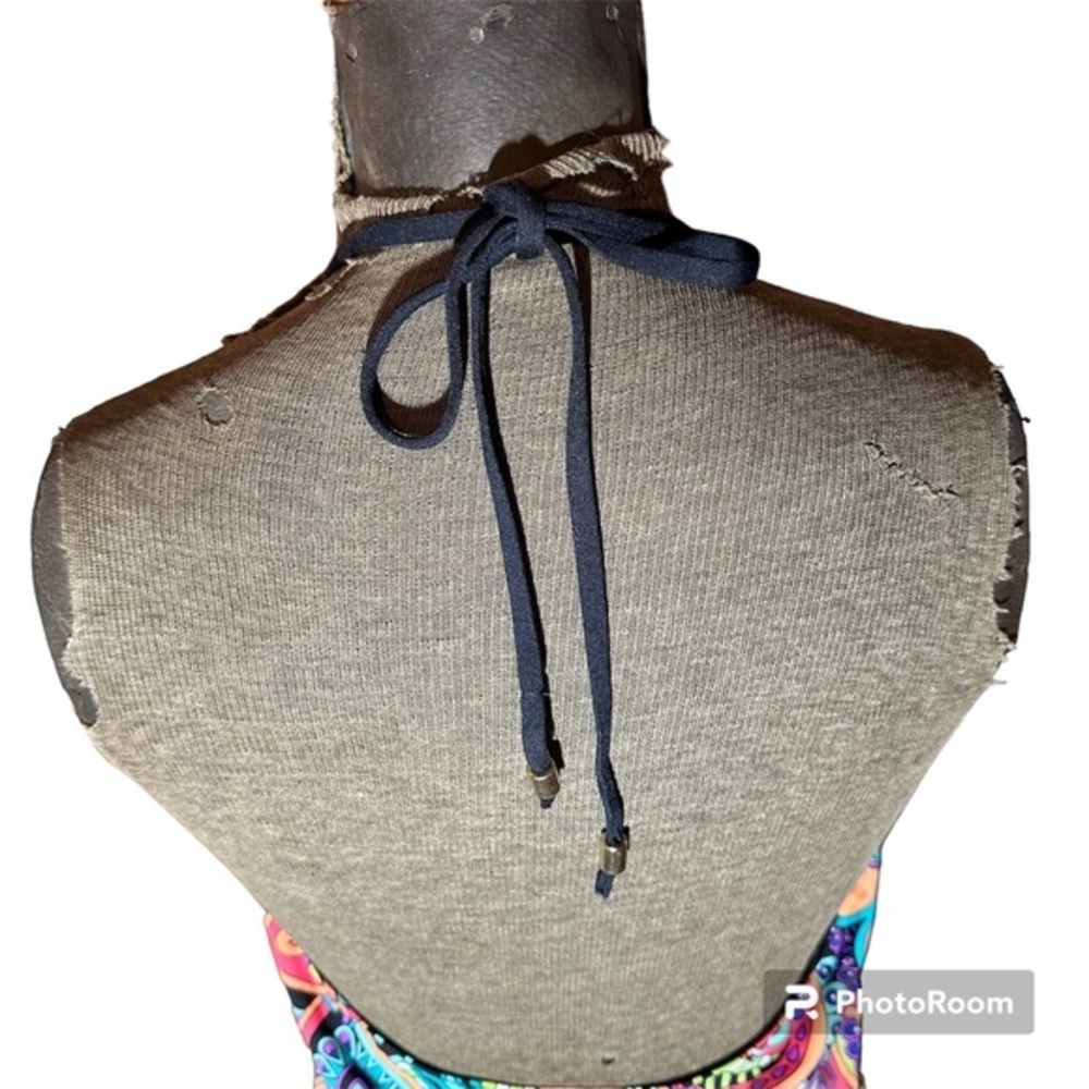 Gibson Latimer‎ Swim Paisley Halter Swimsuit Set, Size XL, Gold detailing - Picture 5 of 10